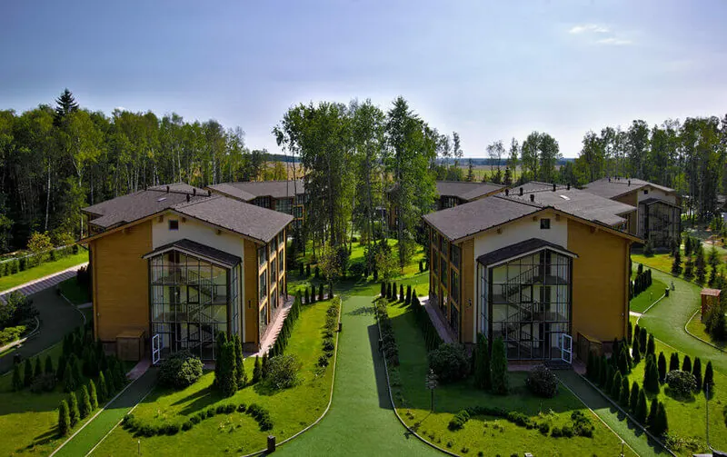 Отель Les Art Resort — фото 1