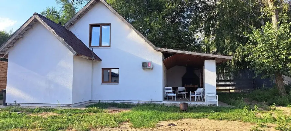 Частный дом Дом на Берегу Волги