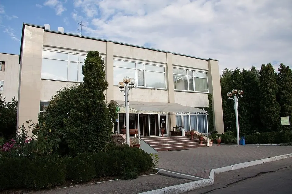 Гостинично-оздоровительный комплекс Сокол