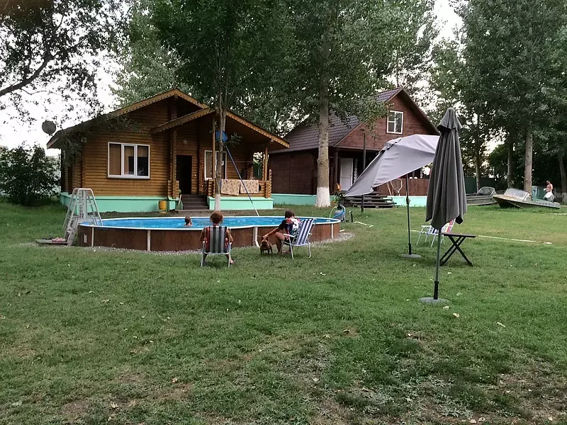 Рыболовная база Лебедь — фото 1
