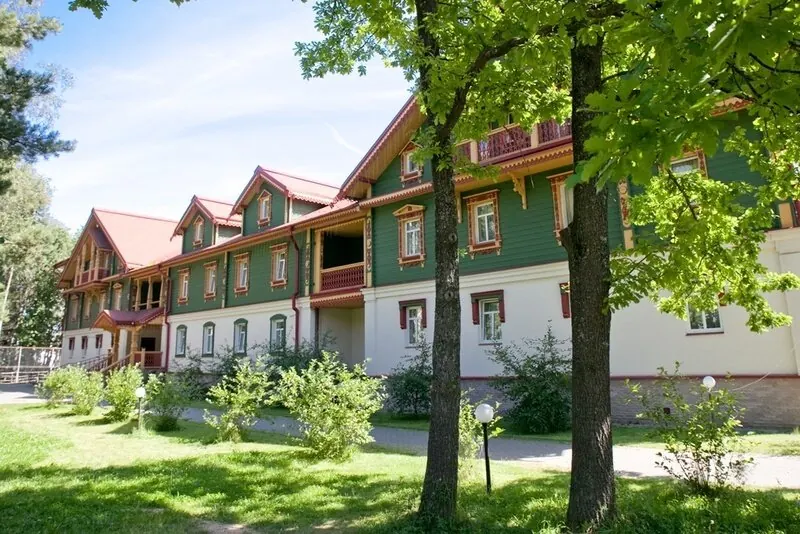 Гостиница Русская Деревня