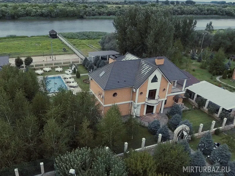 Загородная резиденция BOSS — фото 1