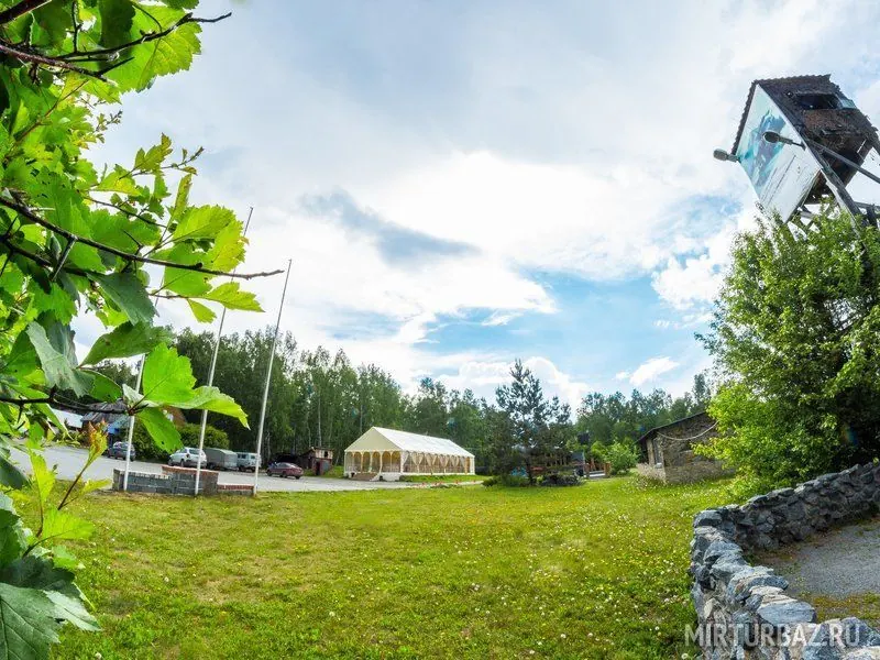 Загородный клуб Быстрай