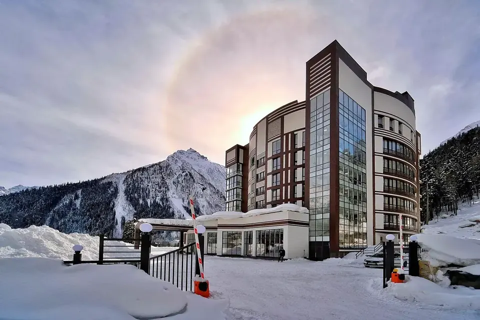 Отель Cosmos Selection Dombay Diamond Hotel