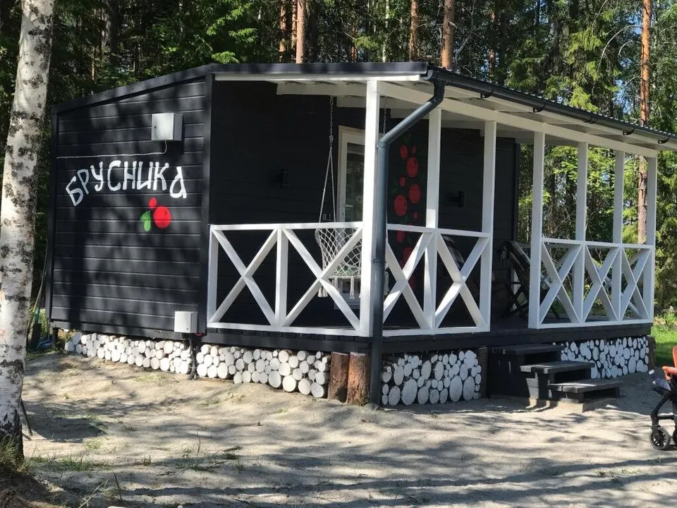 Коттедж Медвежья лапа — фото 1