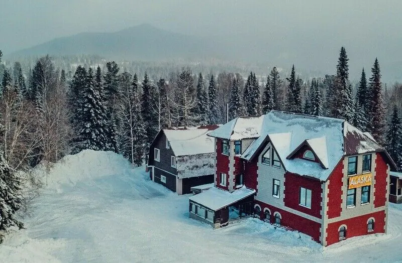 Отель Аляска