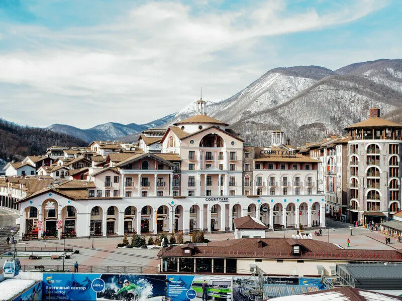 Отель Courtyard by Marriott Sochi Krasnaya Polyana Hotel