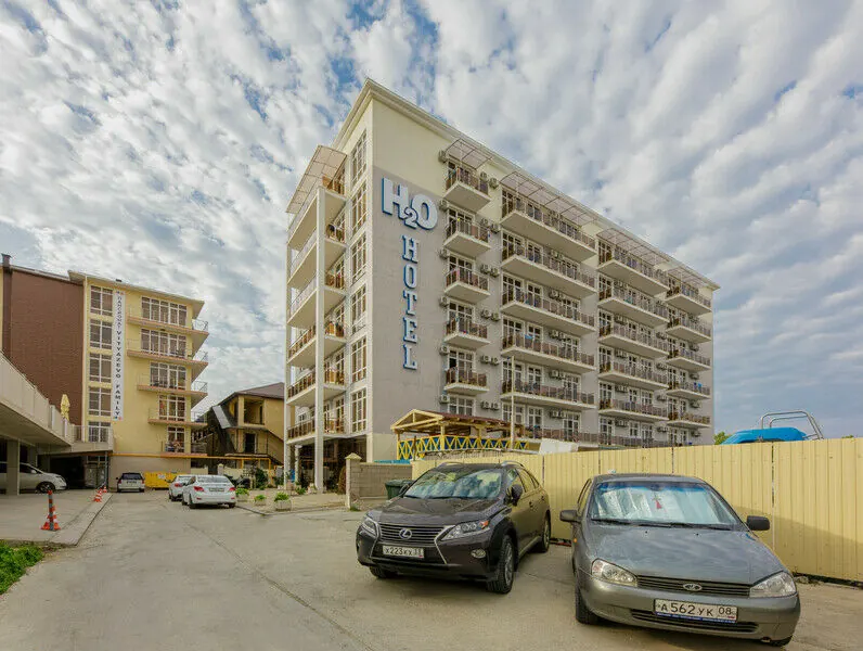 Отель H2O