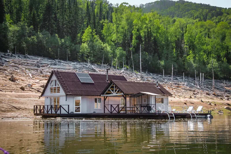 Плавбаза ТАЕЖКА — фото 1