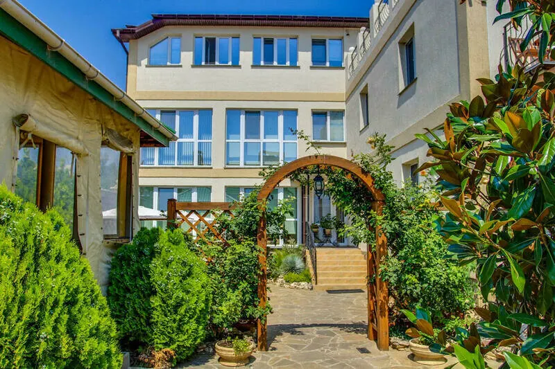 Гостевой дом Вилла Орс — фото 1