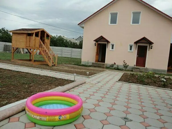 База отдыха Золотые пески — фото 1