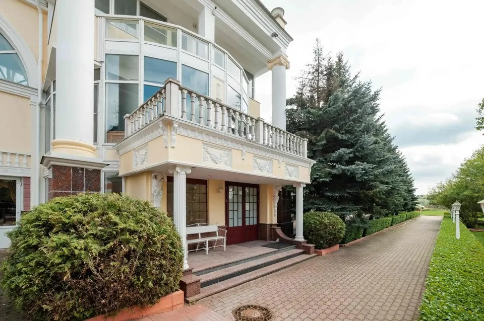 Вилла Аксиньино — фото 1