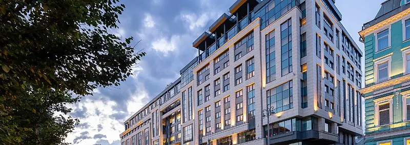 Отель Continental Hotel — фото 1
