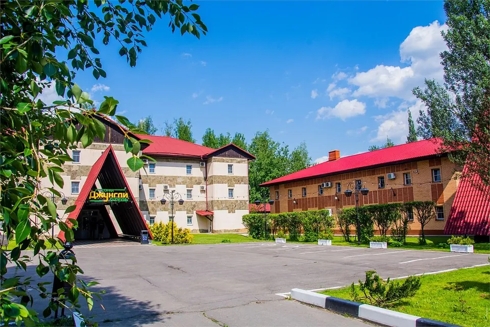 Загородный клуб Айвенго