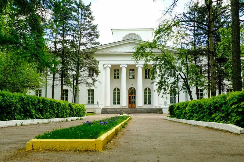 Парк-отель АМАКС «Ершово»